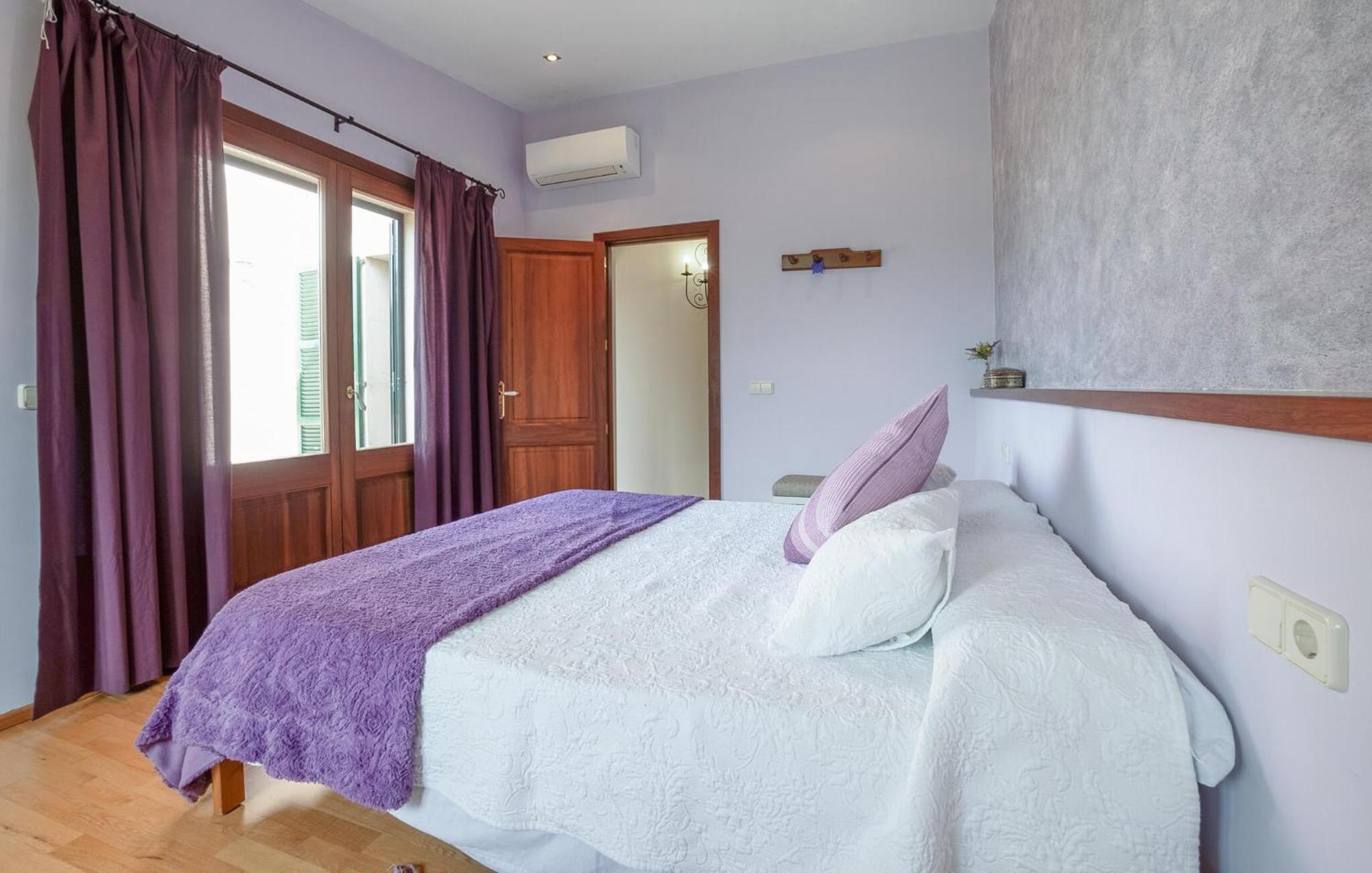 Stunning In Ferienhaus Manacor (Mallorca)